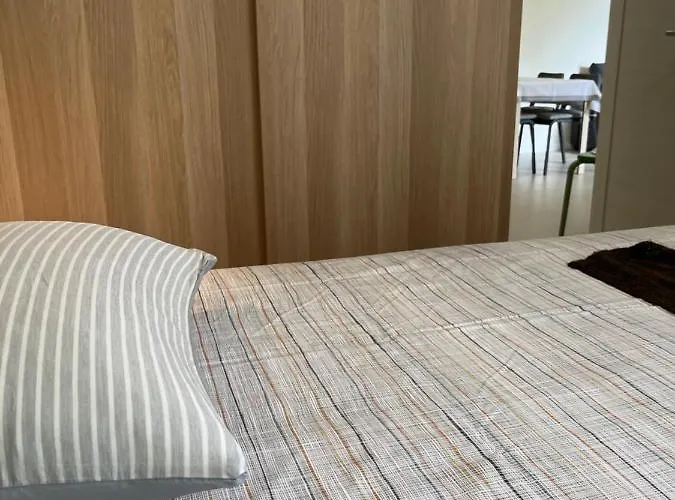 Style 1brd*** * Split